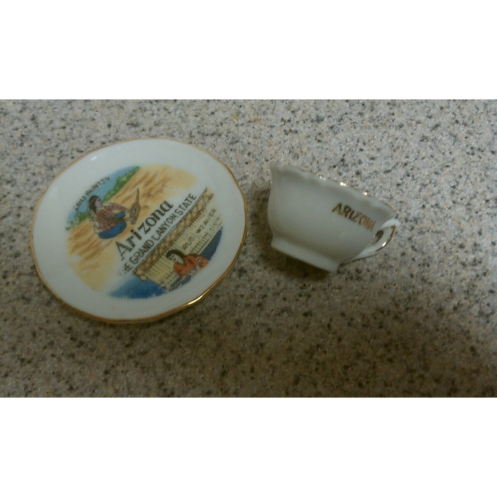 Souvenir miniature Arizona teacup and saucer‎ souvenir